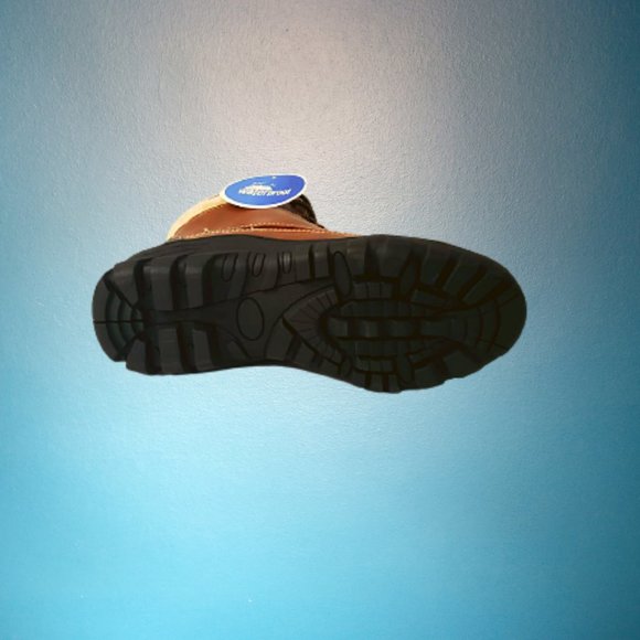 Women's Waterproof Insulated Winter Boot - Picture 2 of 4